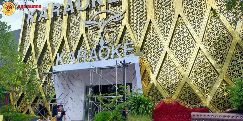 THI CÔNG MẶT DỰNG ALU KARAOKE C.E.O